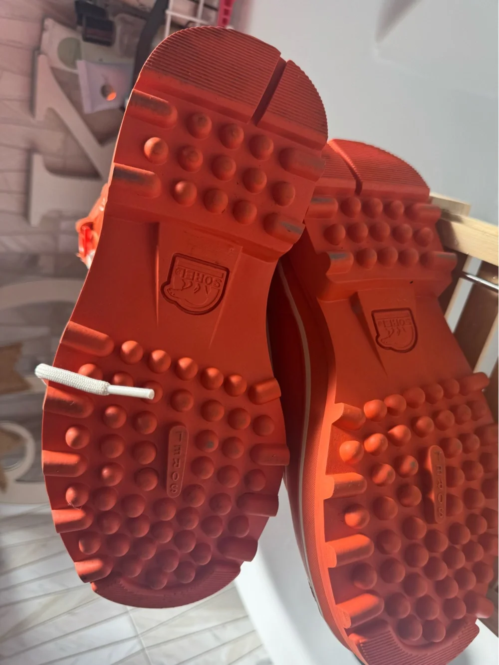 Sorel Caribou Orange High-Top Winter Insulated Waterproof Boot